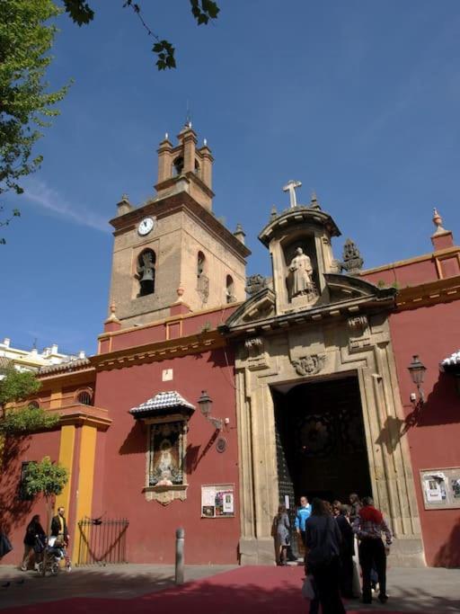 Апартаменты Puerta De San Juan Севилья Экстерьер фото