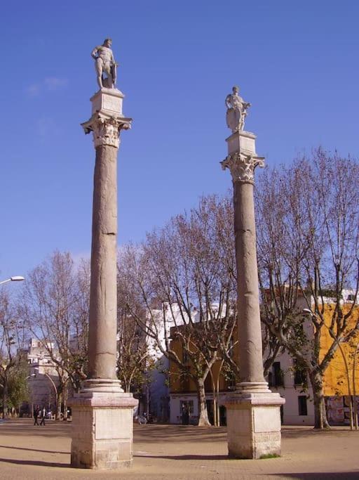 Апартаменты Puerta De San Juan Севилья Экстерьер фото