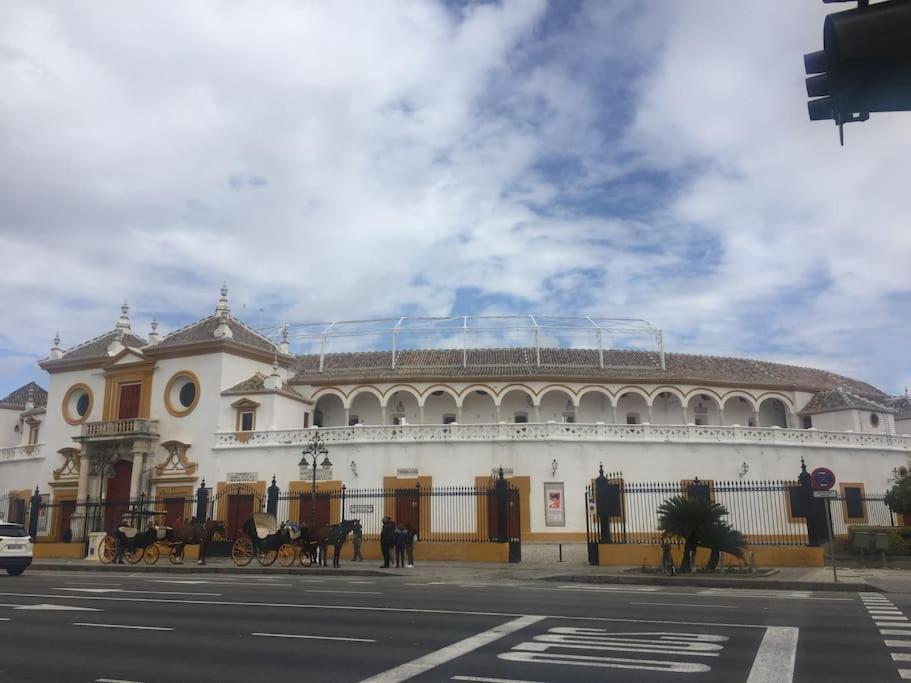 Апартаменты Puerta De San Juan Севилья Экстерьер фото